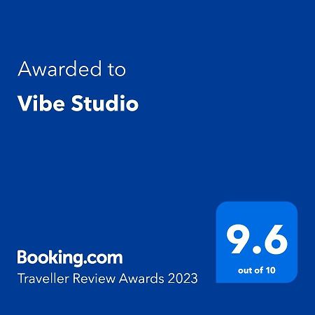 Vibe Studio Apartment นาโวดาริ ภายนอก รูปภาพ